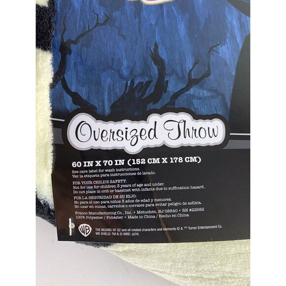 The Wizard Of Oz Wicked Witch 60 X 70" Green Throw Blanket Flying Monkeys NEW - Picture 5 of 16